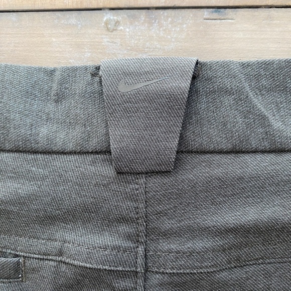 Nike Golf Dri-Fit Flat Front Chinos Pants in Tan/Khaki, Size 34x32 - Picture 8 of 12